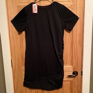 Fitted black maternity dress